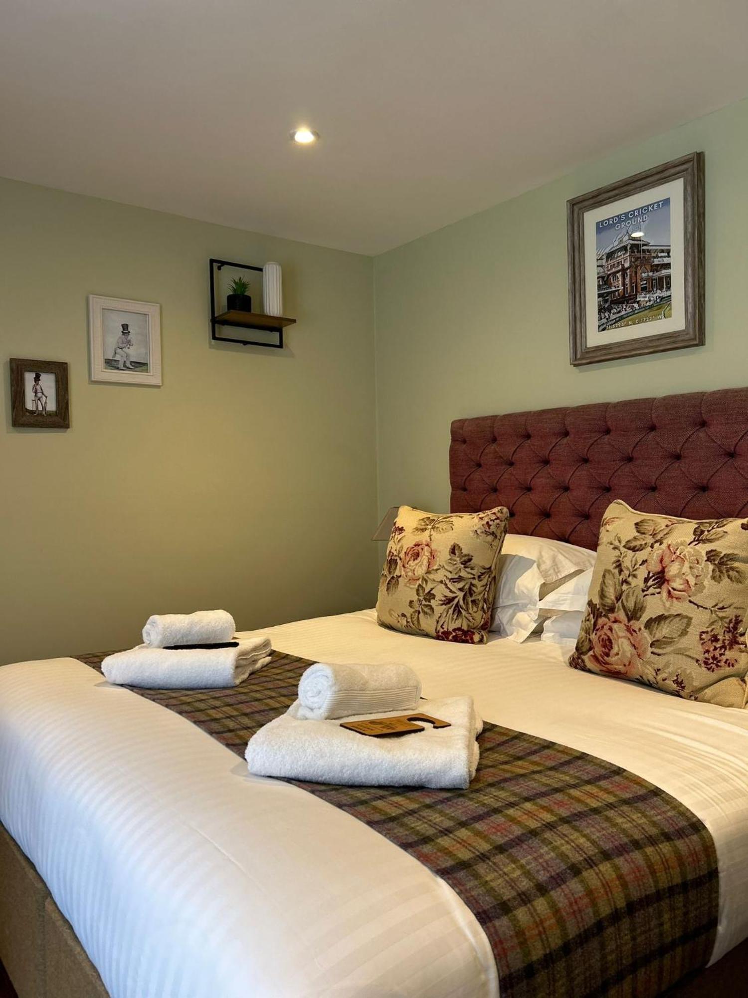 The Thomas Lord Hotel West Meon Eksteriør billede